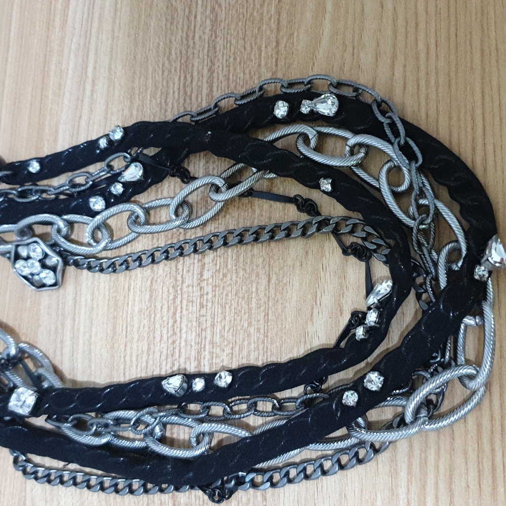 JUICY COUTURE RARE Drama necklace - Picture 3 of 5